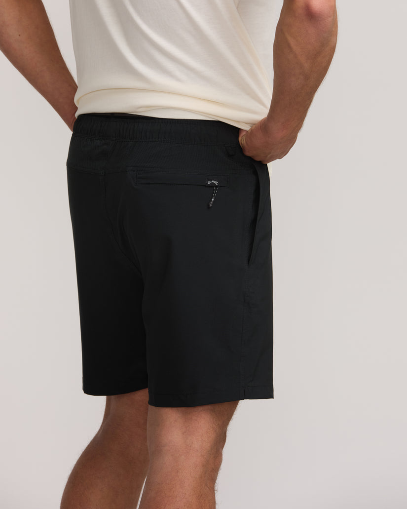 Surftrek Elastic Submersible 17" Hybrid Shorts