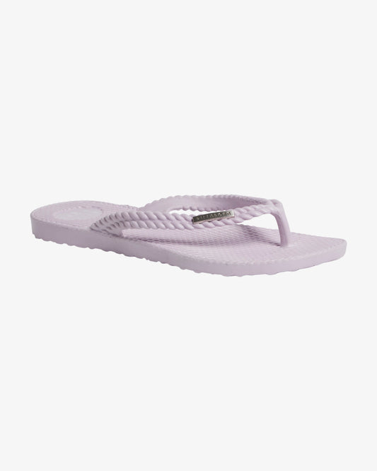 Womens Kick Back Solid Flip Flops