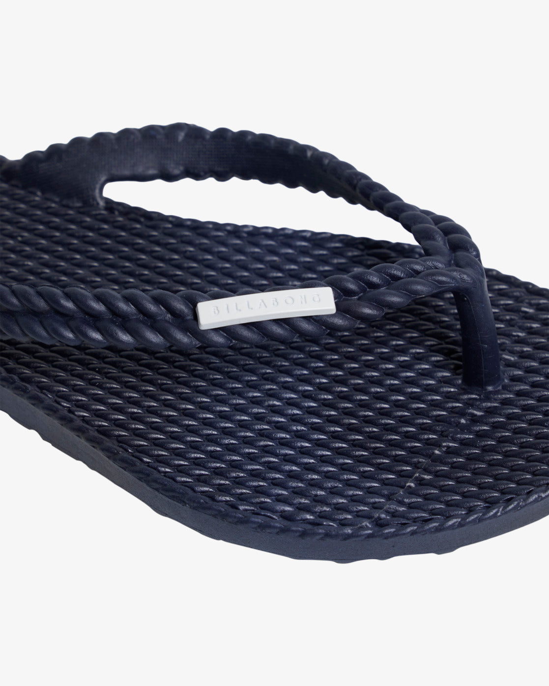 Womens Kick Back Solid Flip Flops