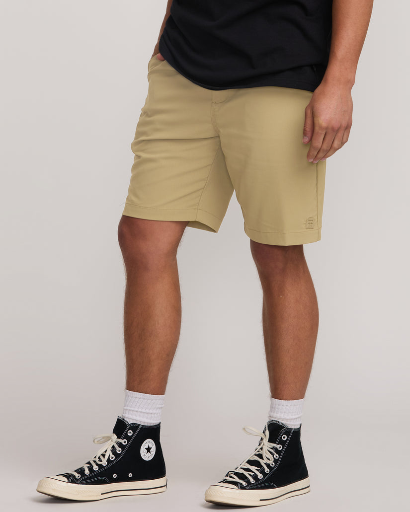 Surftrek Journey 20" Hybrid Shorts