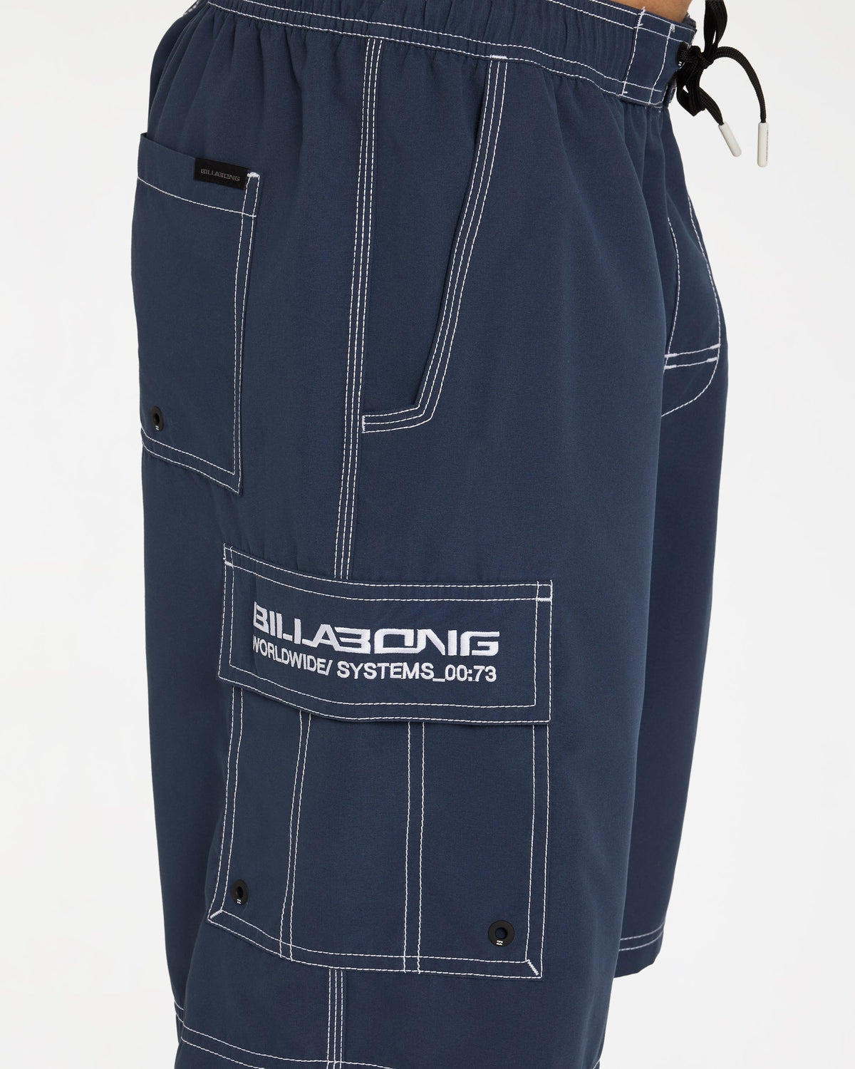 Mens Throw 22 Inch Boardshorts